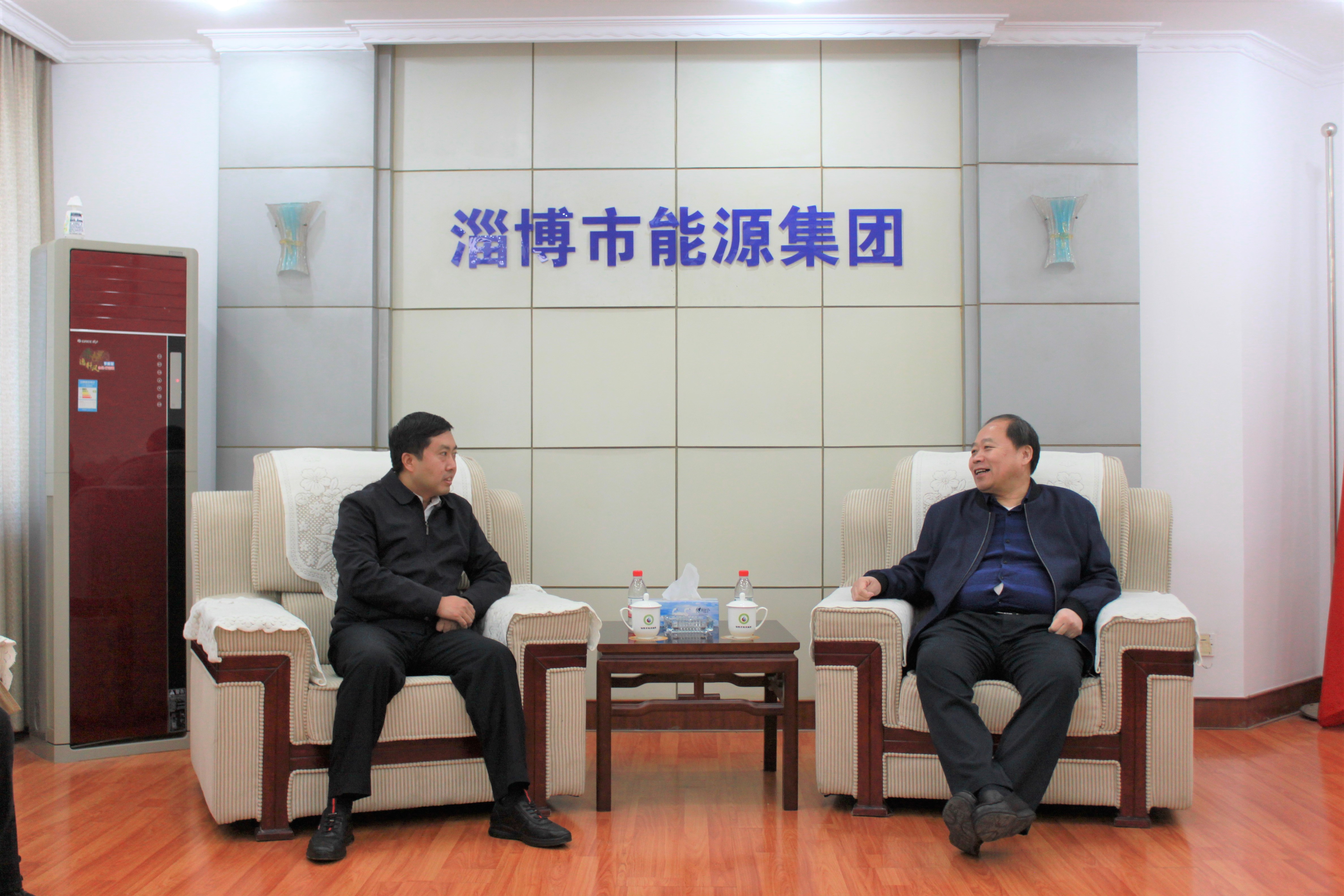 踐行國企使命擔(dān)當(dāng) 助力社區(qū)和諧發(fā)展(圖1)