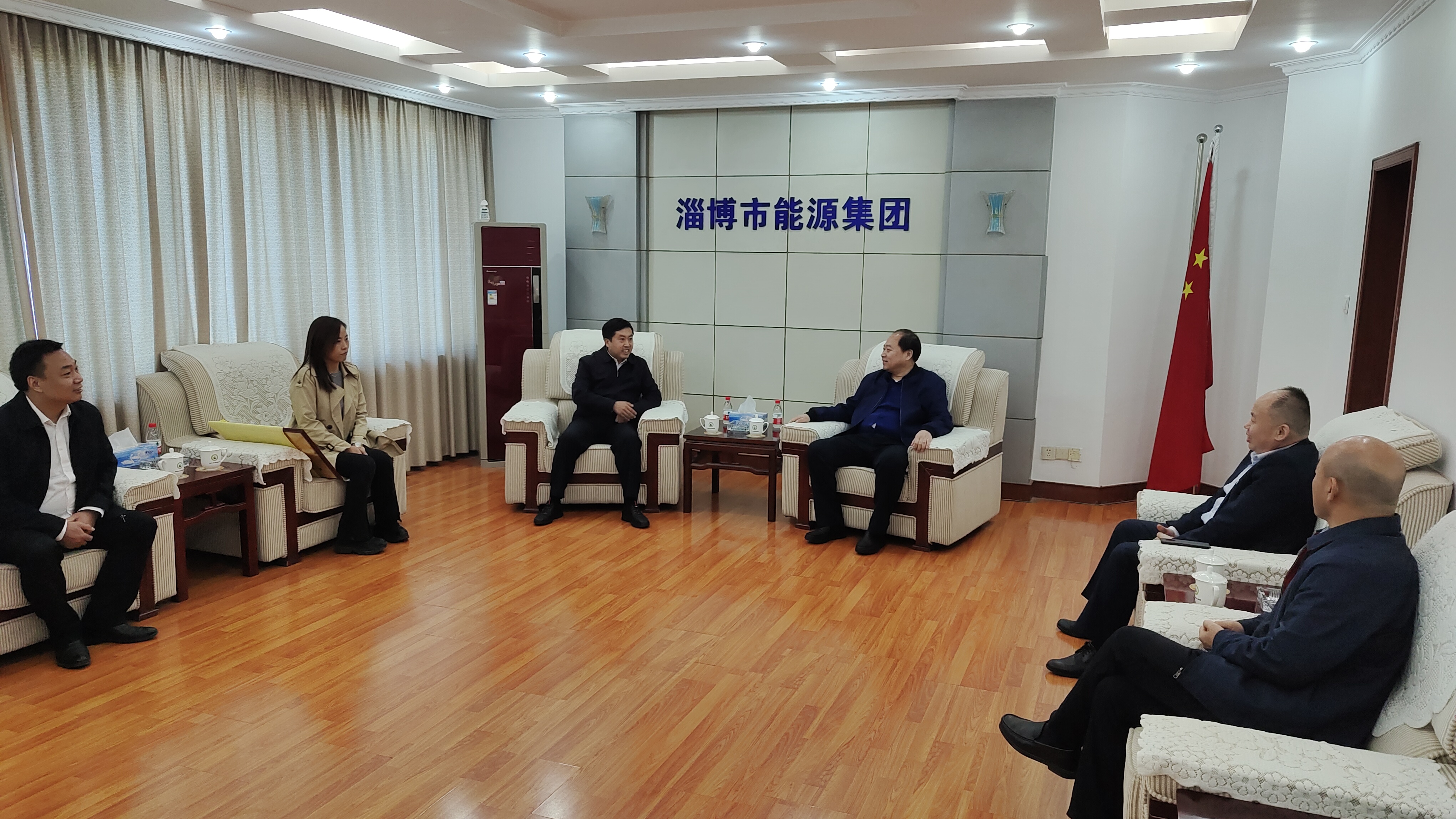 踐行國企使命擔(dān)當(dāng) 助力社區(qū)和諧發(fā)展(圖2)